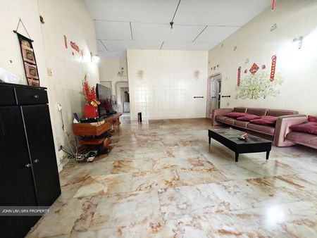 Toh Drive (D17), Detached - For Rent - Photo 3