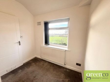 3 bedroom detached house to rent - Photo 2