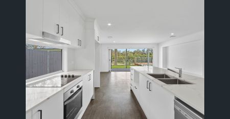 Modern Family Entertainer with Pool and Scenic Views - Photo 4