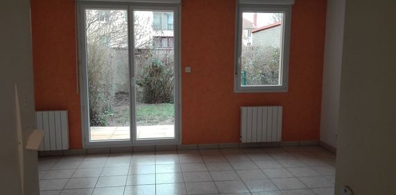 Appartement en résidence avec terrasse et jardin - Photo 2