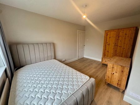 234 Lisburn Road, Belfast, BT9 6GF - Photo 4