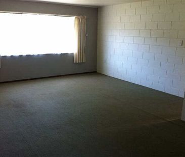 **Spacious 2-Bedroom Unit for Rent in Hillcrest, Hamilton – $450 We... - Photo 1