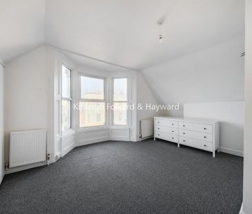 4 bedroom flat to rent - Photo 6