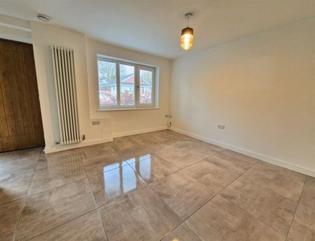 3 Bedroom Detached To Let - Photo 5