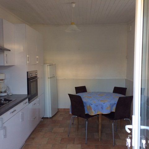 Location Maison 2 pièces 30m² GRAVIERES 07140 - Photo 1