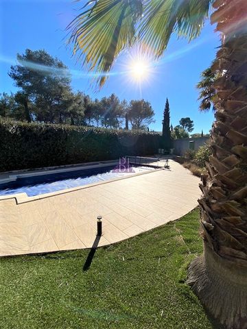 Villa climatisée avec piscine 5 chambres - Photo 4