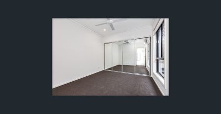 NEAR NEW DUPLEX IN SANCTUARY ESTATE - Photo 2