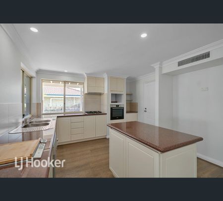 1 Mainsail Drive, Ocean Reef, WA 6027 - Photo 2