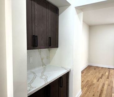 For Lease - 56 Tennant Circle, Vaughan, Ontario - Photo 4