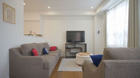 For Lease - 7155 Magistrate Terrace Unit# 21, Mississauga, Ontario - Photo 2