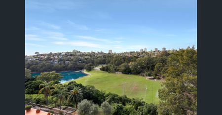 Near NEW, Excellence in Design & Comfort- Executive Family Home - Photo 3