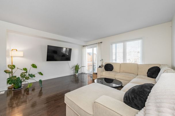 For Lease - 2391 Esprit Drive, Orleans - Cumberland and Area, Ontario - Photo 1