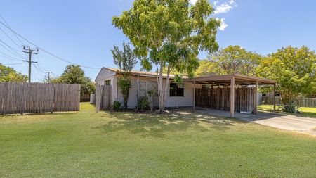 1/2 Saltbush Boulevard, Rasmussen - Photo 3