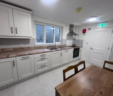 ROOMS TO RENT, 30 Lower Violet Street, Derry/Londonderry, Waterside... - Photo 1