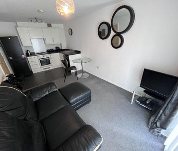 1 bedroom flat to rent - Photo 2