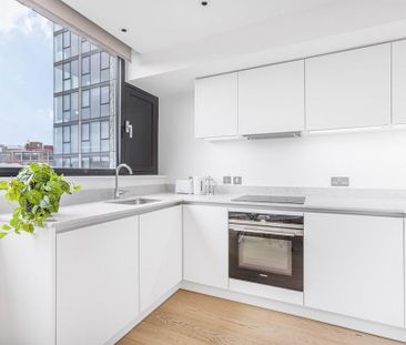 Studio to rent - Photo 2