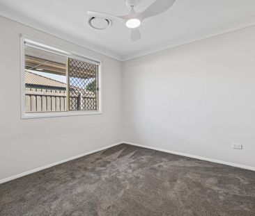 Family Home in a Tightly Held Murrumba Downs Pocket - Photo 6