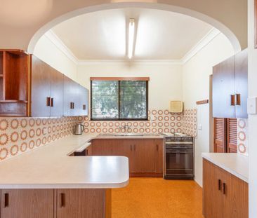 Family-Friendly Home in Great Location - Photo 5