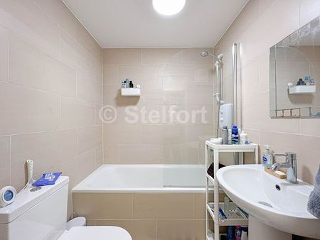 Holloway Road, N19, London - Photo 5