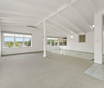 Spacious Home within Balwyn High School Zone - Photo 4