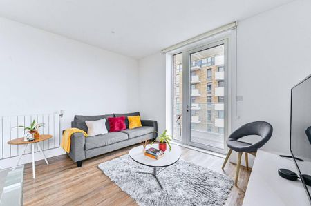 2 bedroom flat to rent - Photo 2