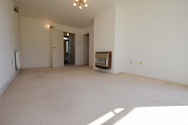 Altham Grove - Photo 1