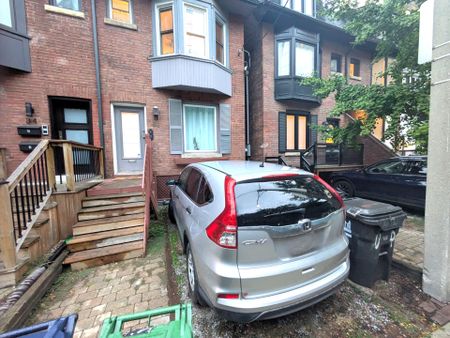 For Lease - 86 Asquith Avenue Unit# Main, Toronto, Ontario - Photo 3