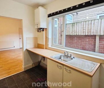 2 bedroom terraced house to rent - Photo 6
