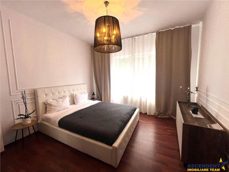 Apartament in casa, Ultracentral, Brasov - Fotografie 3