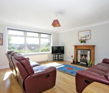 4 bedroom detached house to rent - Photo 3