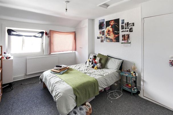 5 bedroom maisonette to rent - Photo 1