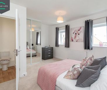 4 bedroom terraced house to rent - Photo 6