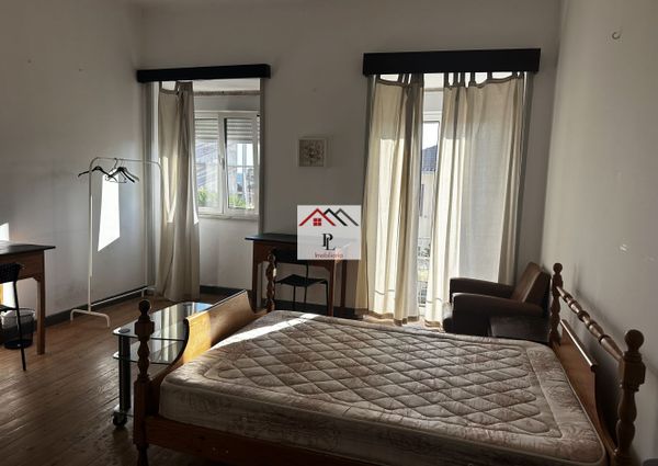 Apartamento T4 em Coimbra