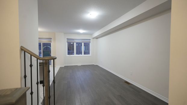 For Lease - 50 Ever Sweet Way, Thorold, Ontario - Photo 1