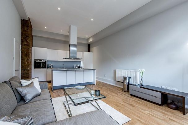 2 bedroom ground floor flat to rent - Photo 1