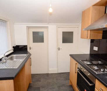 3 bed flat to rent in Wellesley Street, Jarrow, NE32 - Photo 5