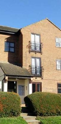 1 bedroom property to rent in Dagenham - Photo 1