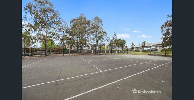 Family Home in Prime Location - Photo 1