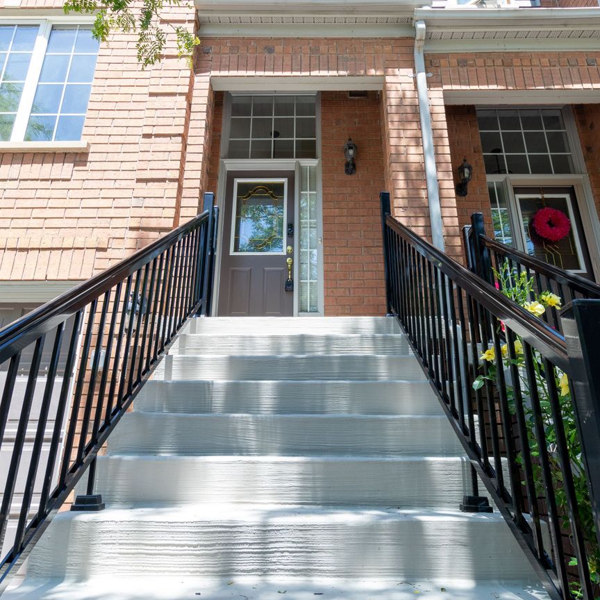 For Lease - 5530 Glen Erin Drive Unit# 176, Mississauga, Ontario - Photo 1