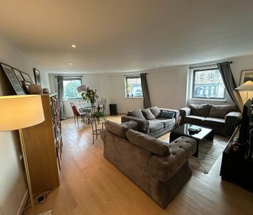 2 bedroom apartment to rent - Photo 2