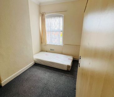 Room in a Shared House, Preston Road, B26 - Photo 4