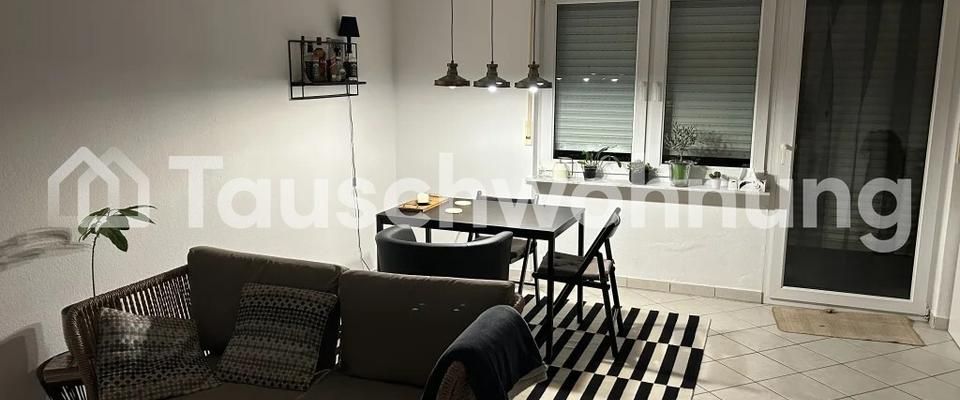 TAUSCHWOHNUNG Gut geschnittene Wohnung: EBK, Waldblick, Balkon, Tiefgarage - Photo 1