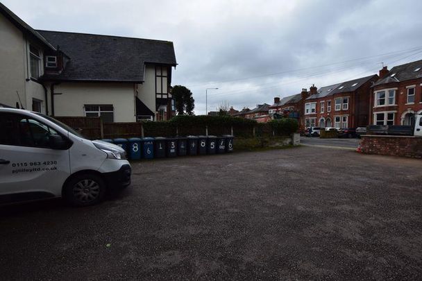 3 bedroom apartment to rent - Photo 1