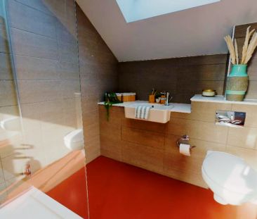 Silver Two Bed Apartment - Photo 5