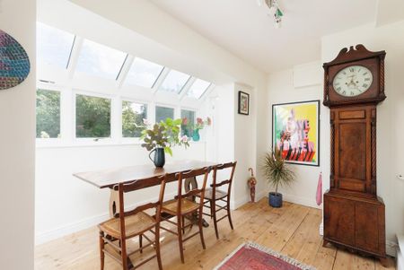 3 bedroom detached house to rent - Photo 3