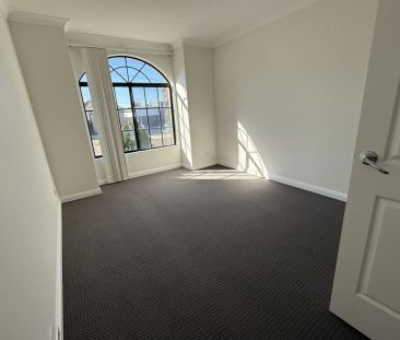 9A Carrington Street, - Photo 4