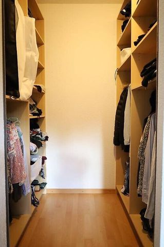 Appartement 6,5 en duplex avec jardin 2 775.- par mois - Foto 2