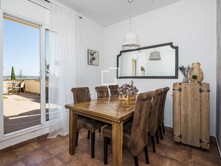 Excellent 4 Bedroom house / villa with 60m² garden for rent in Valldoreix, Barcelona - Photo 4