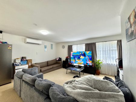 42 Bowater Place, Manurewa, Auckland - Photo 3
