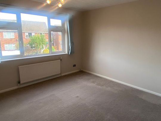 Queens Crescent, Doncaster, Bawtry - Photo 1